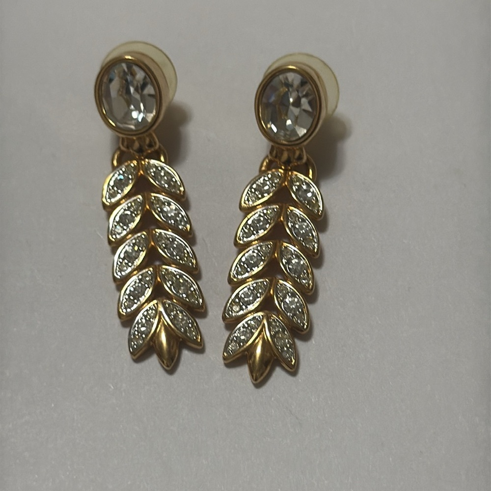 3/$18 Elegant Leaf Earrings - Picture 8 of 8